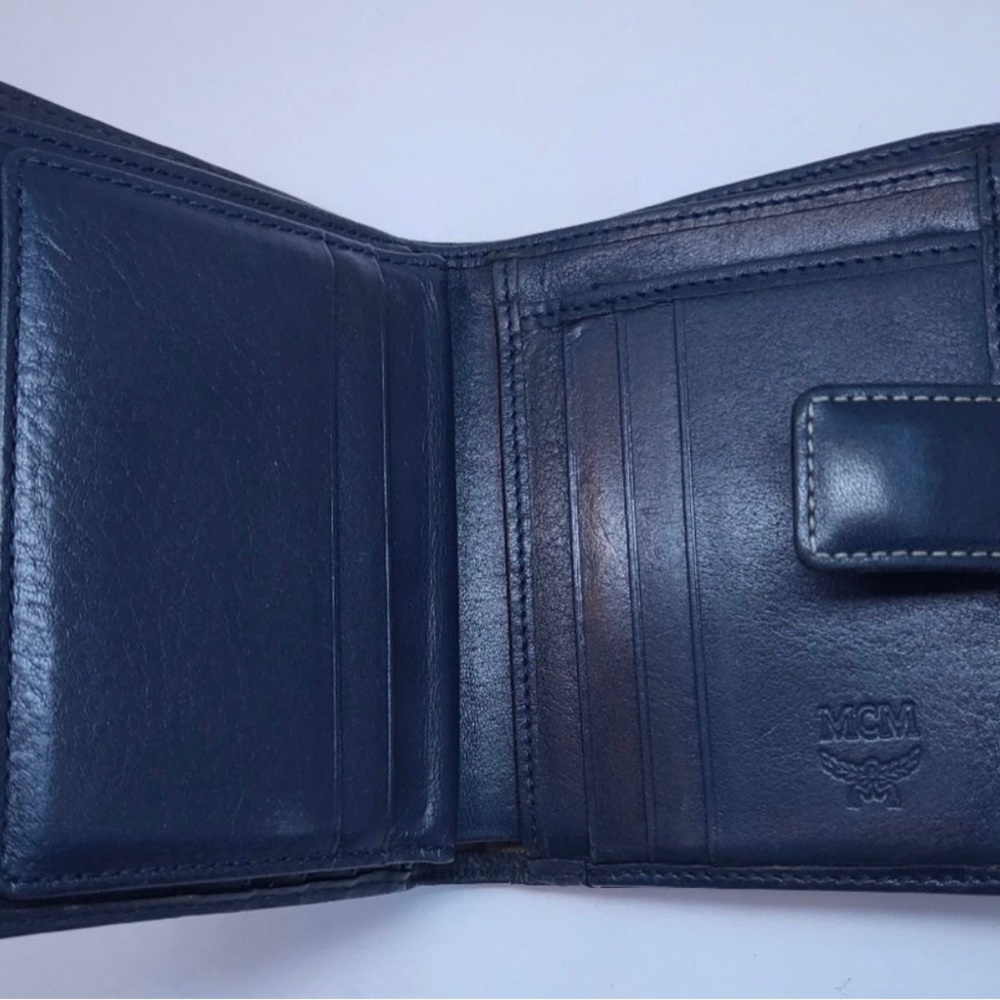 Authentic Mcm Wallet - Picture 11 of 11